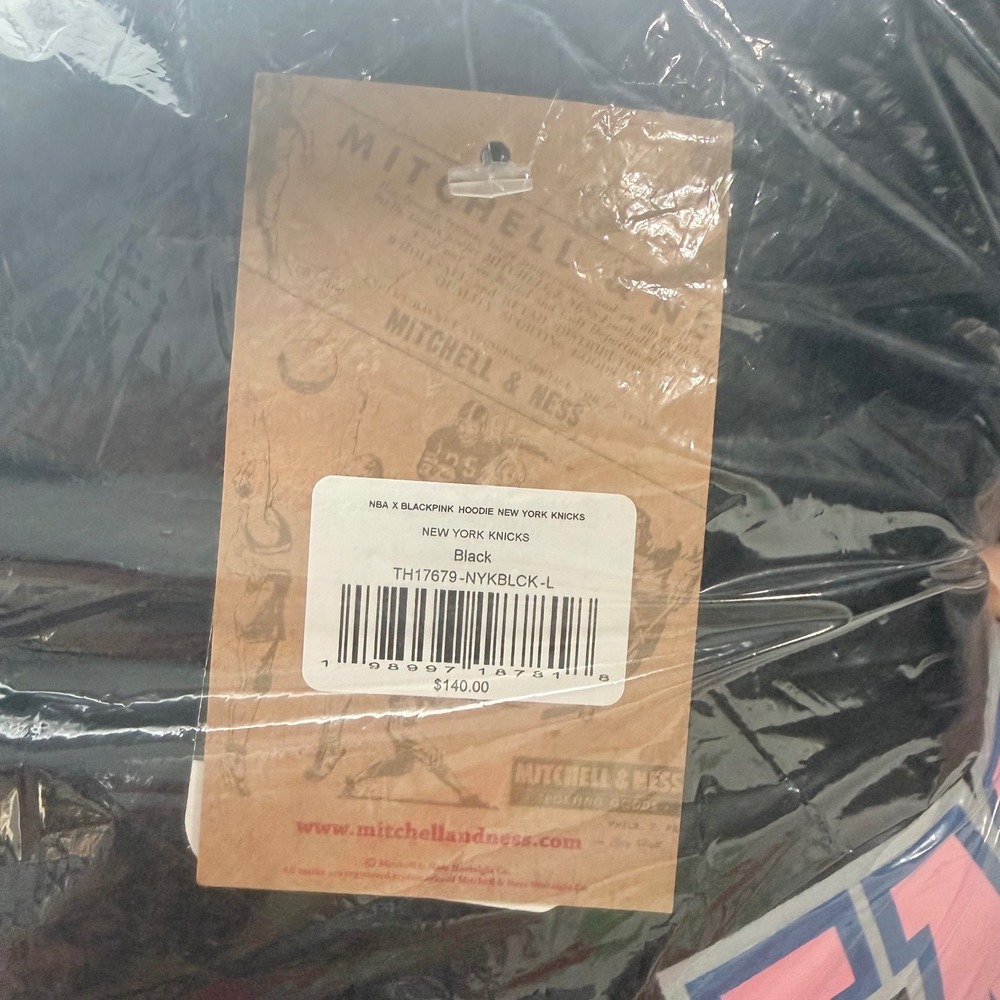 Mitchell & Ness Blackpink x NBA New York Knicks Hoodie Black BLINK TH17679 Large - Picture 4 of 5